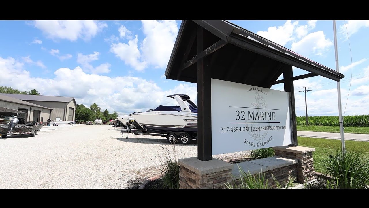32 Marine Boat Dealership, Full Service Marine & Showroom