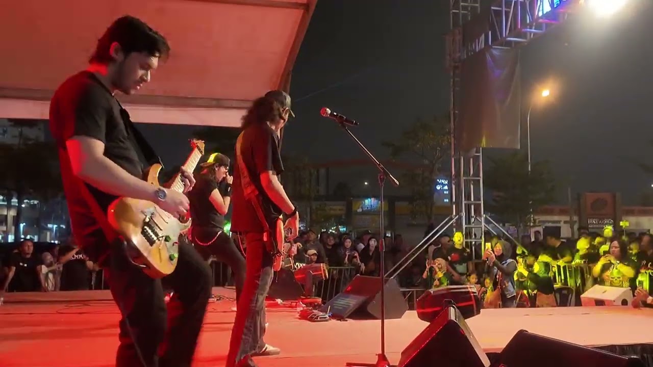 XPDC Live At Toppen,Tebrau - Selendang Merdeka