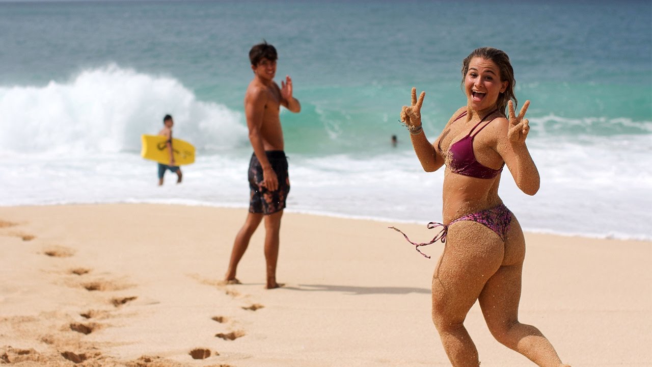 HAWAII: HUGE WAVES!!