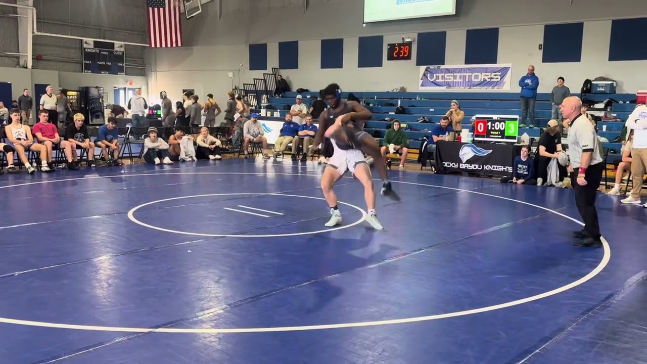(10th Grade, 190 weight) Rocky Rumble VS Arnold