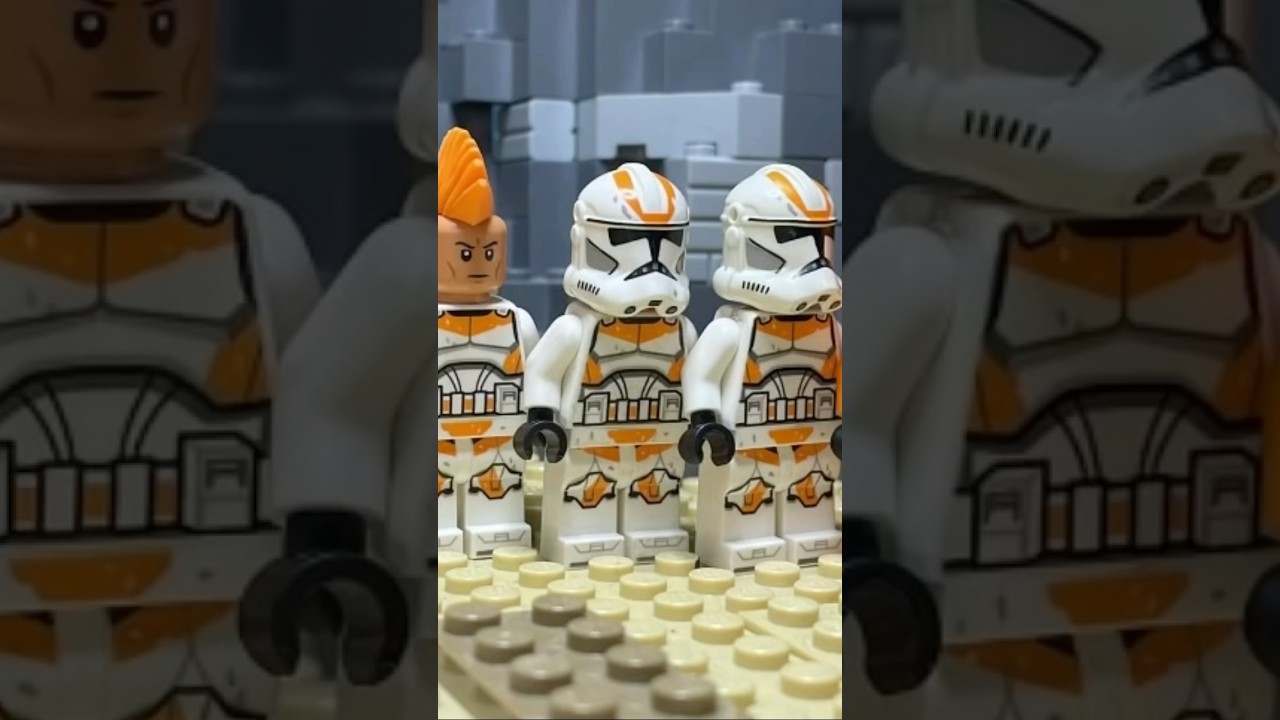 I Love The Com Difference In LEGO #starwars #212th (LEGO MEME)