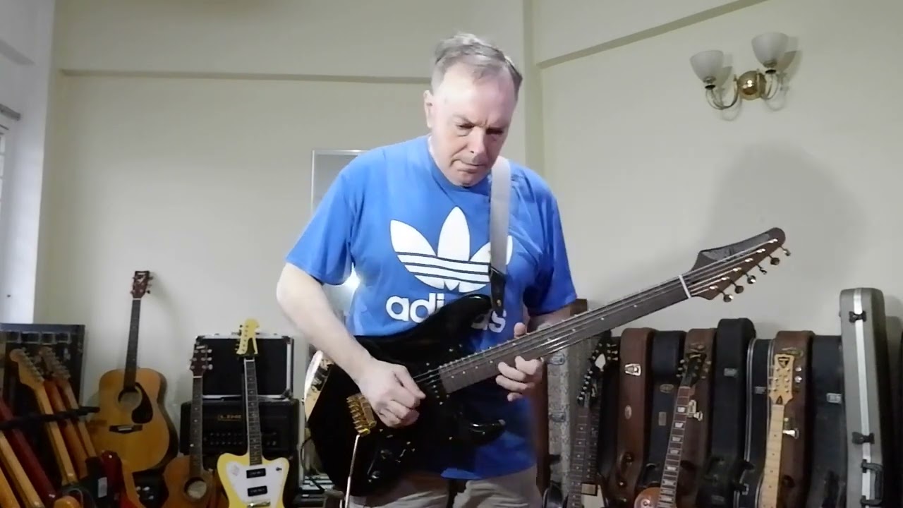 John Lau Guitars - Black N Gold Prototype