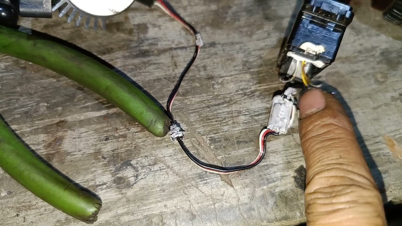 cara agar servo putar nya kebalik, cara membalikan putaran pada servo , cara reverse servo.