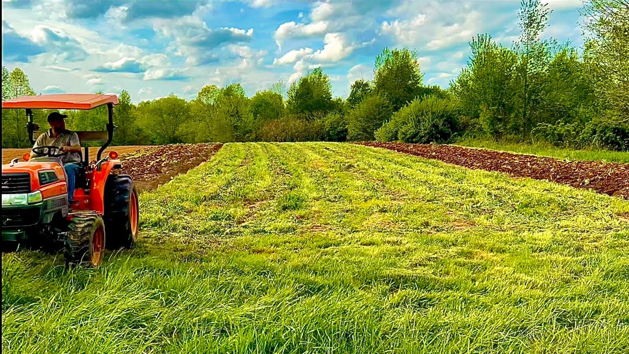 Вспашка и подготовка к посеву кукурузы