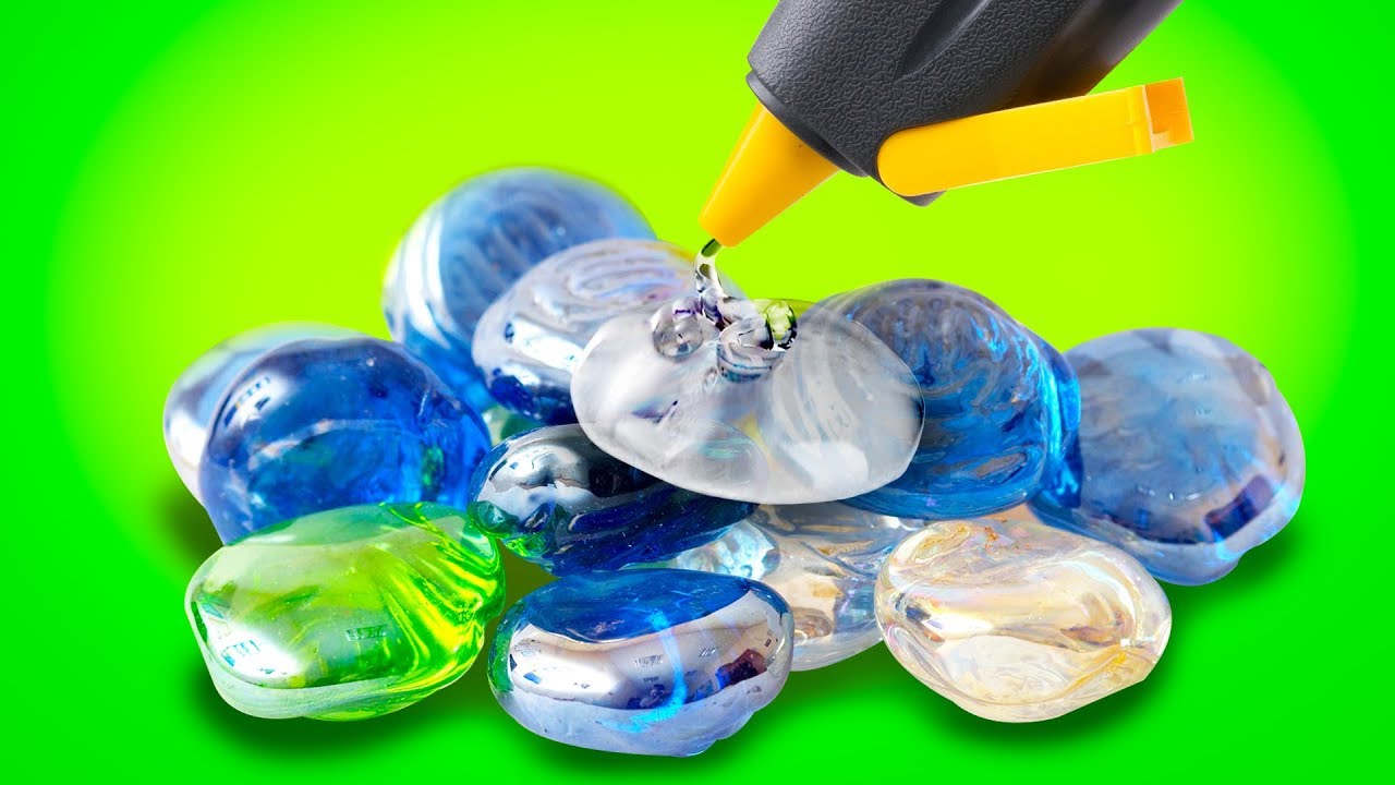 22 FANTASY DIY CRAFTS WITH GLASS ITEMS