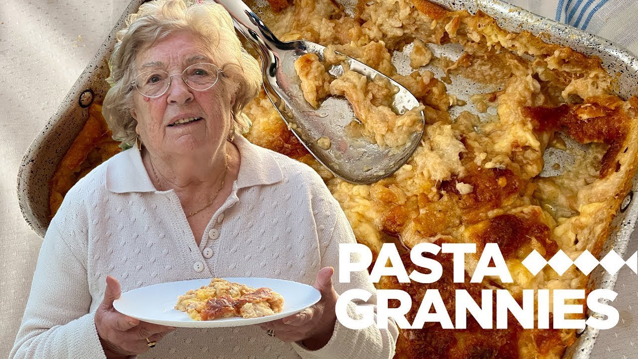 Discover this cheesy lasagna from Sardinia! | Pasta Grannies