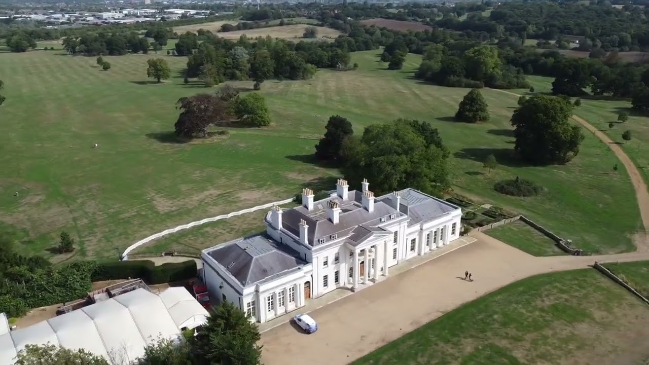 Hylands House & Gardens - Hylands Park Chelmsford