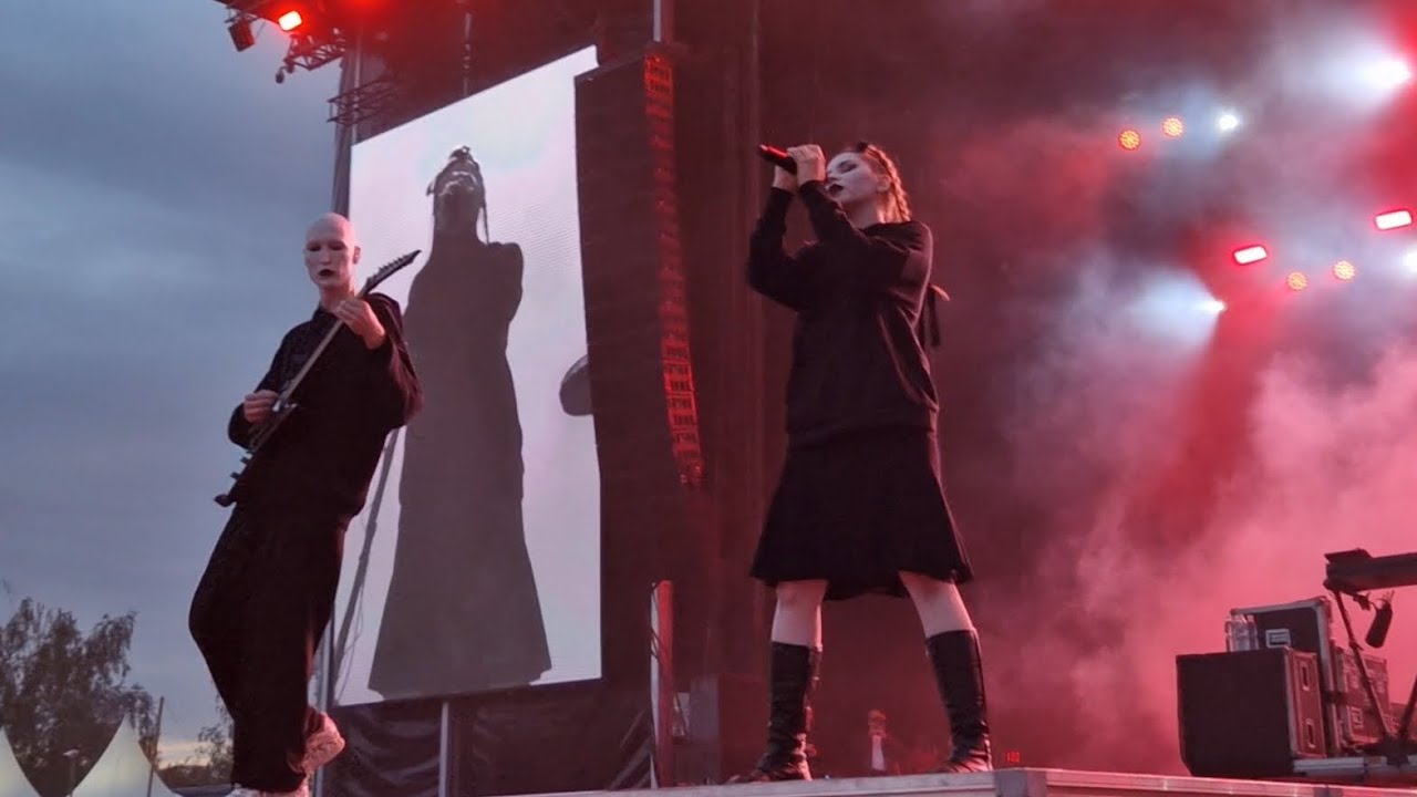 VAMPIR - Ic3peak (without Oli Sykes :( ) - live at Rock For People 2024, Hradec Králové
