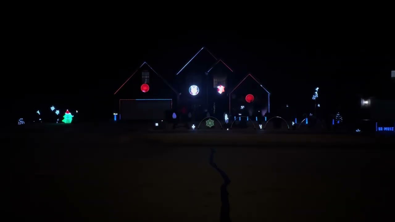 Silver Bells by Bing Crosby & Rosemary Clooney