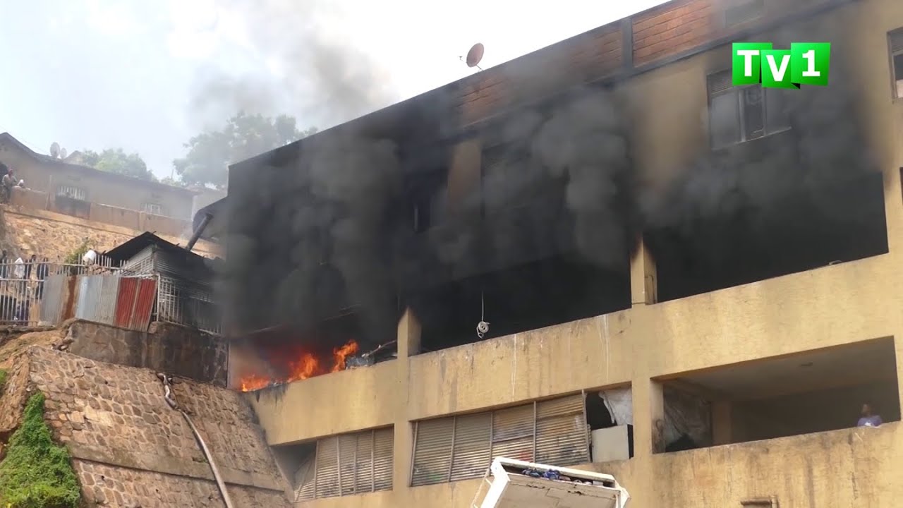 GATSATA INKONGI YIBASIYE IGARAJE IMODOKA ZIRAKONGOKA
