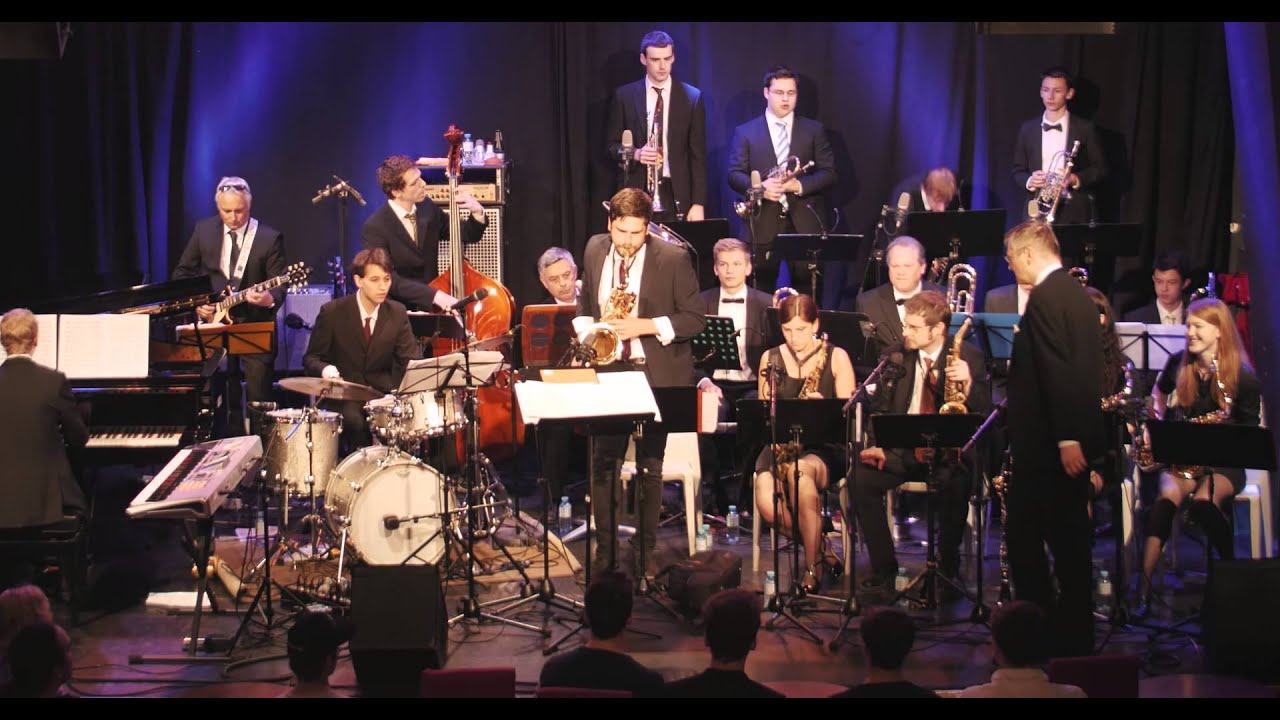 Flight of the Foobirds (Comp: Neal Hefti)