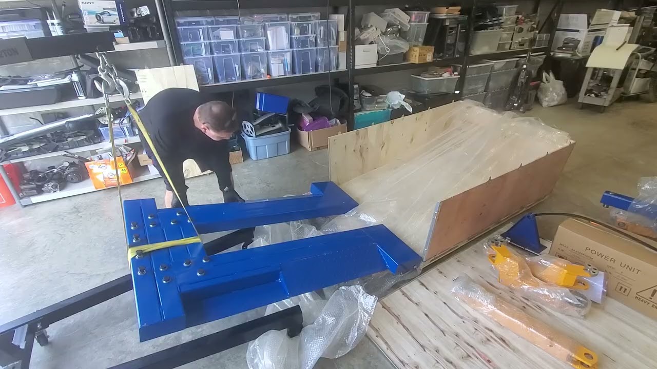 XK M6200 Single Post Lift Portable 220 VOLT - lift capacity 6200lbs Part 2 Unpacking