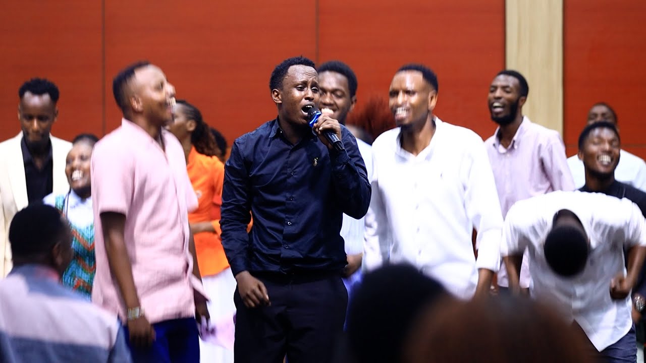 Wow🥰Richard Zebedayo YONGEYE KUNEZEZA ABERA MUGITARAMO/MUNDIRIMBO NZIZA