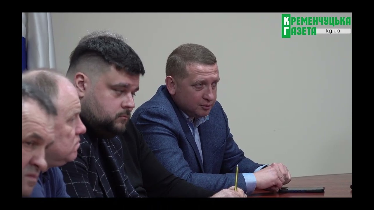 Черги в Пенсійному фонді Кременчука: Малецький обіцяє розширення точок прийому.