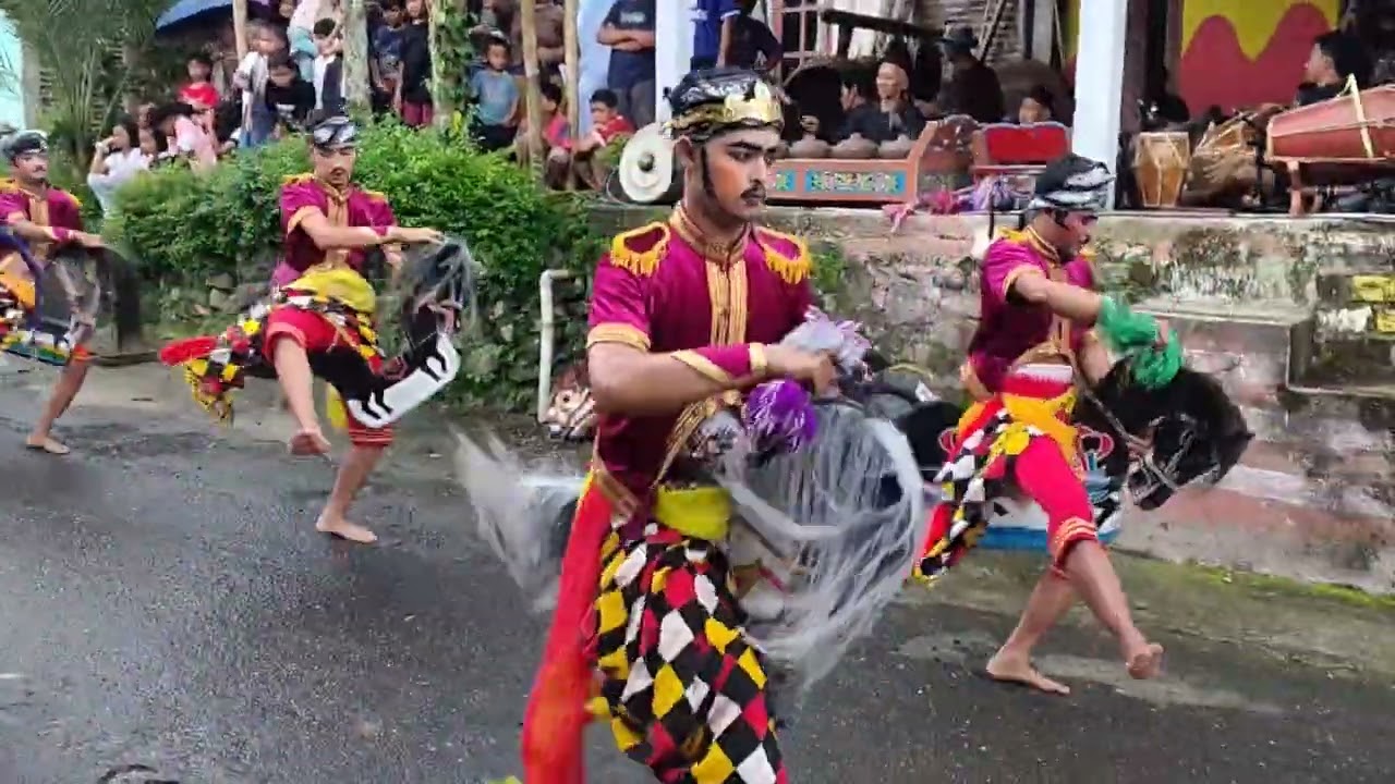 TARIAN KREASI JARANAN 