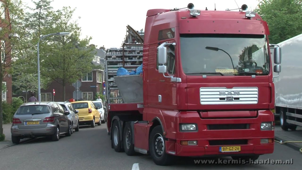 Kermis Haarlem Zaanenlaan 2011 - Opbouw (1)