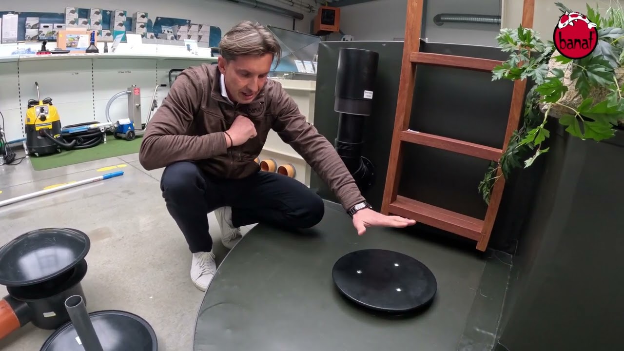 Jak čistit dnovou vpusť v jezírku?