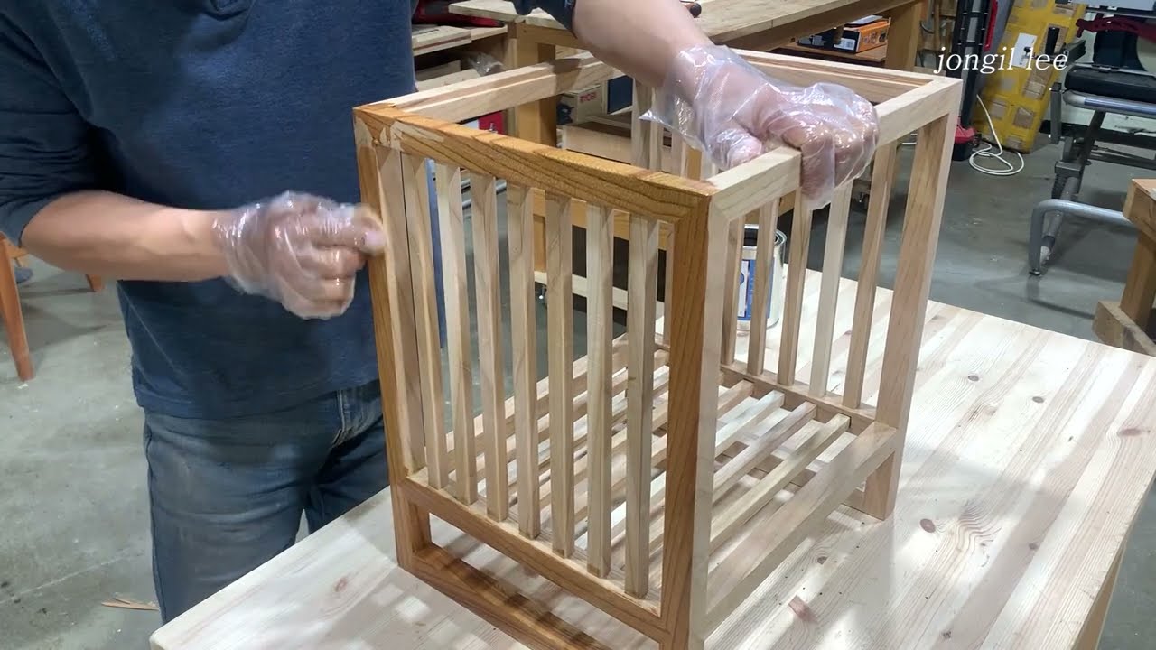 Making a Side Table with Traditional Joinery Techniques, Without Hardware / Woodworking
