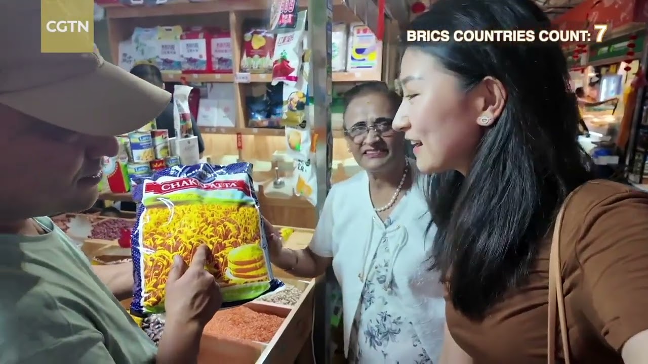 Vlog: How many BRICS products does one Beijing market offer?