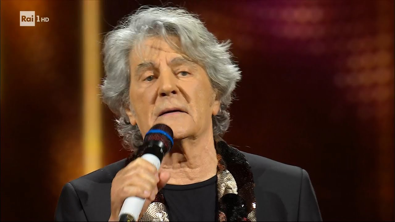 Fausto Leali canta 