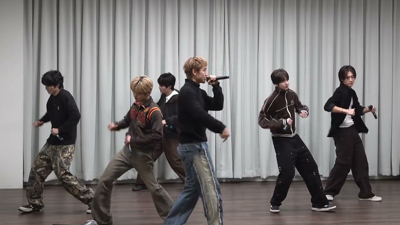 260103 헬로라이브 NEED THAT BASS full cam