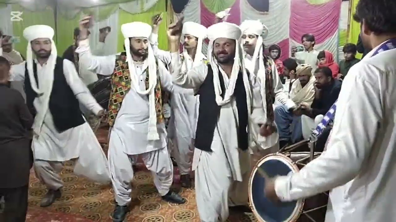 Siraiki Balochi Sindhi Jhumar Dance | Entertainment 99