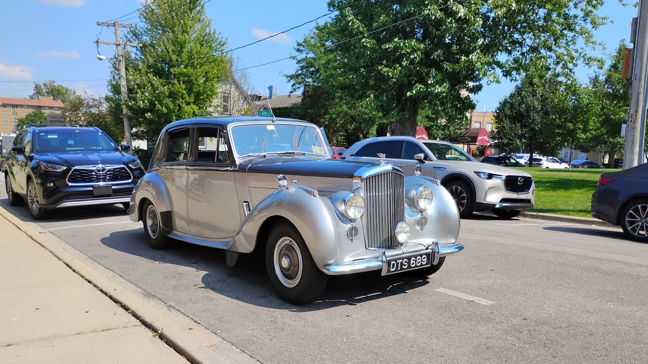 Classic car photography that I saw on the street + a Lamborghini SUV