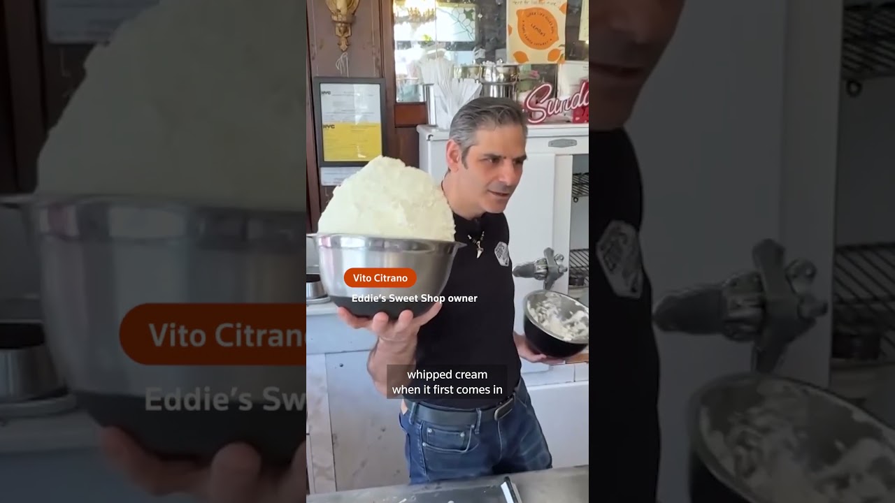 NYC's oldest ice cream shop helps patrons beat the heat