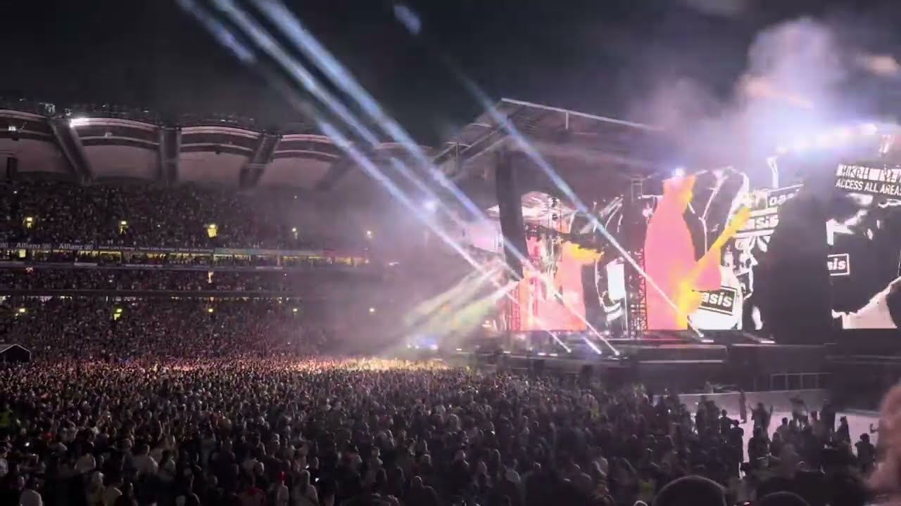 Oasis - Rock’n Roll Star - 17/08/2025 - Dublin, Ireland 