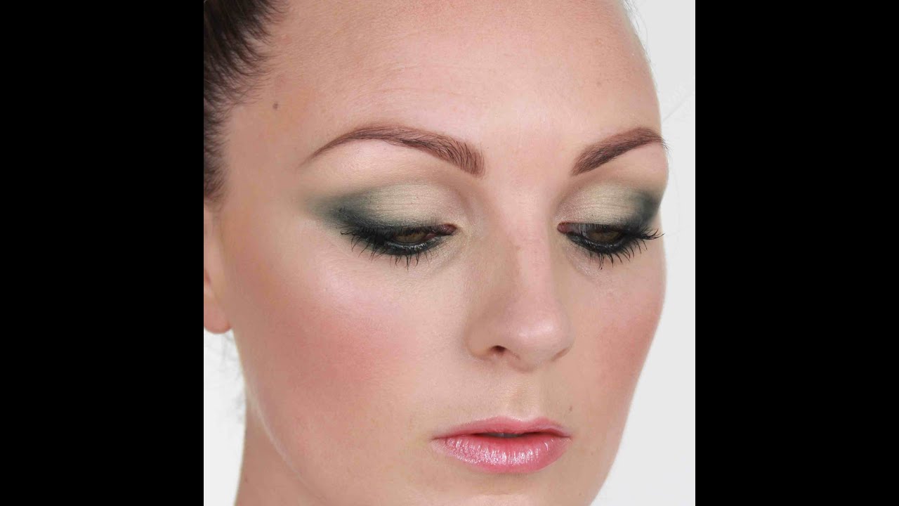Easy Green Smokey Eye