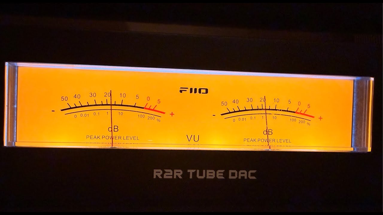 Fiio Warmer R2R DAC review & comparison with Chord Mojo 2
