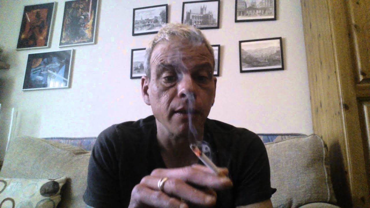 PALL MALL REDS REVIEW FROM BELGIUM