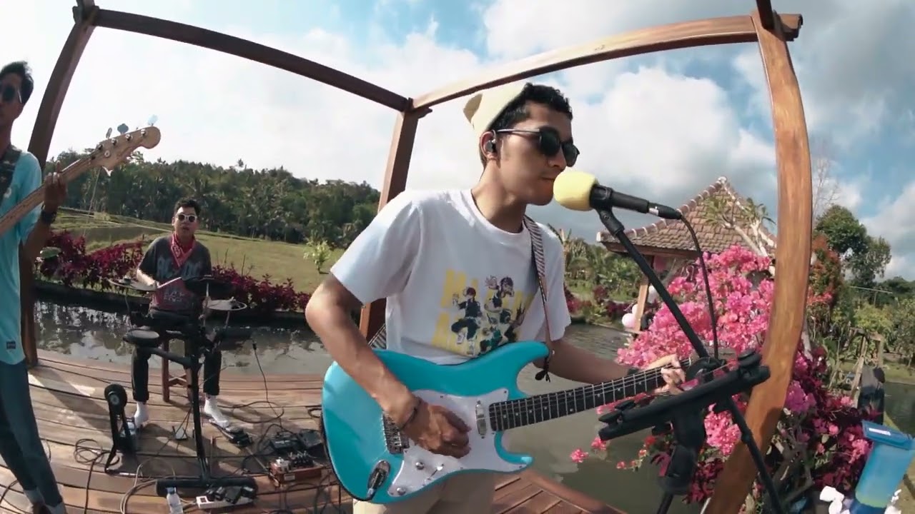 Rosa Linn - Snap | Live Session Sunday Sunday