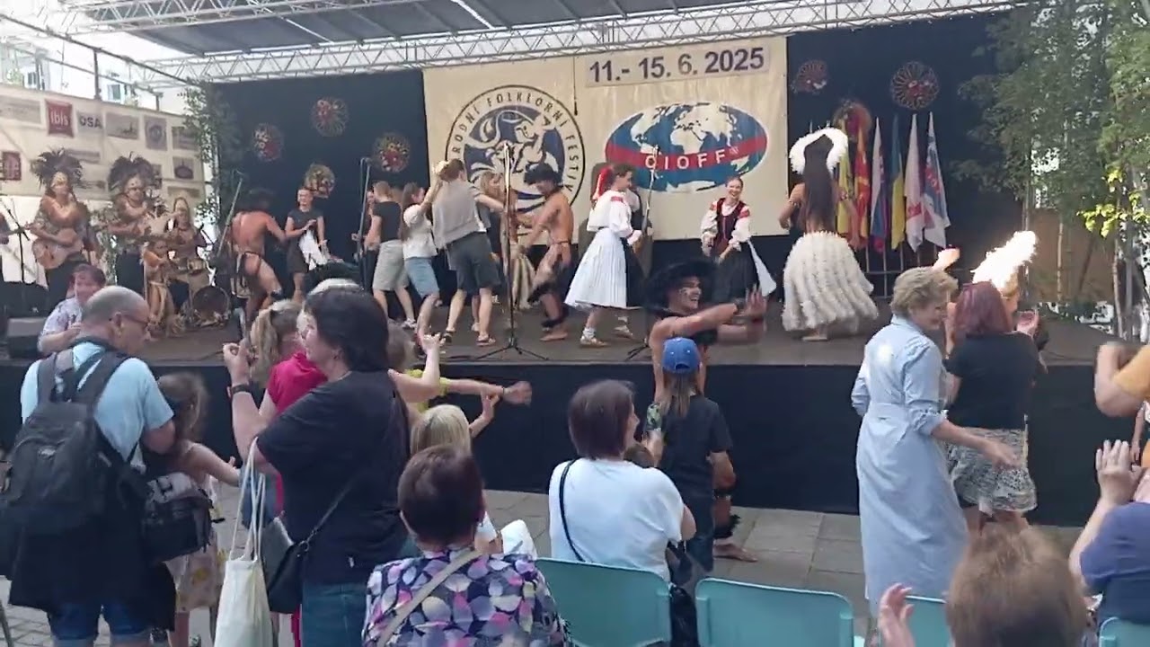 CIOFF 13.6.2025 - soubor Mana Ma'ohi - Hanga Roa, Velikonoční ostrov