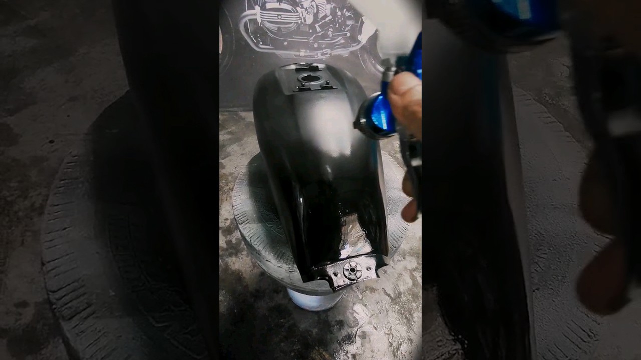 Hero Splendor tank painting in glossy black #shorts #viral #youtubeshorts #motovlog splendor 2023