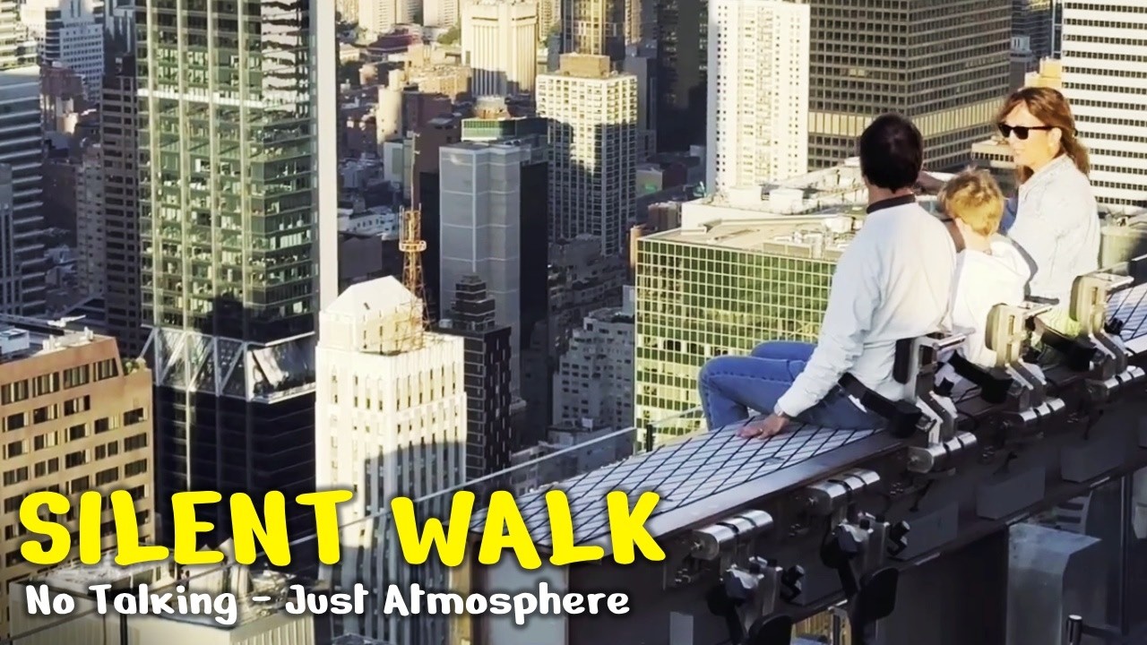 Top of the Rock New York: Rockefeller Center – Quiet walk to the Observation Deck