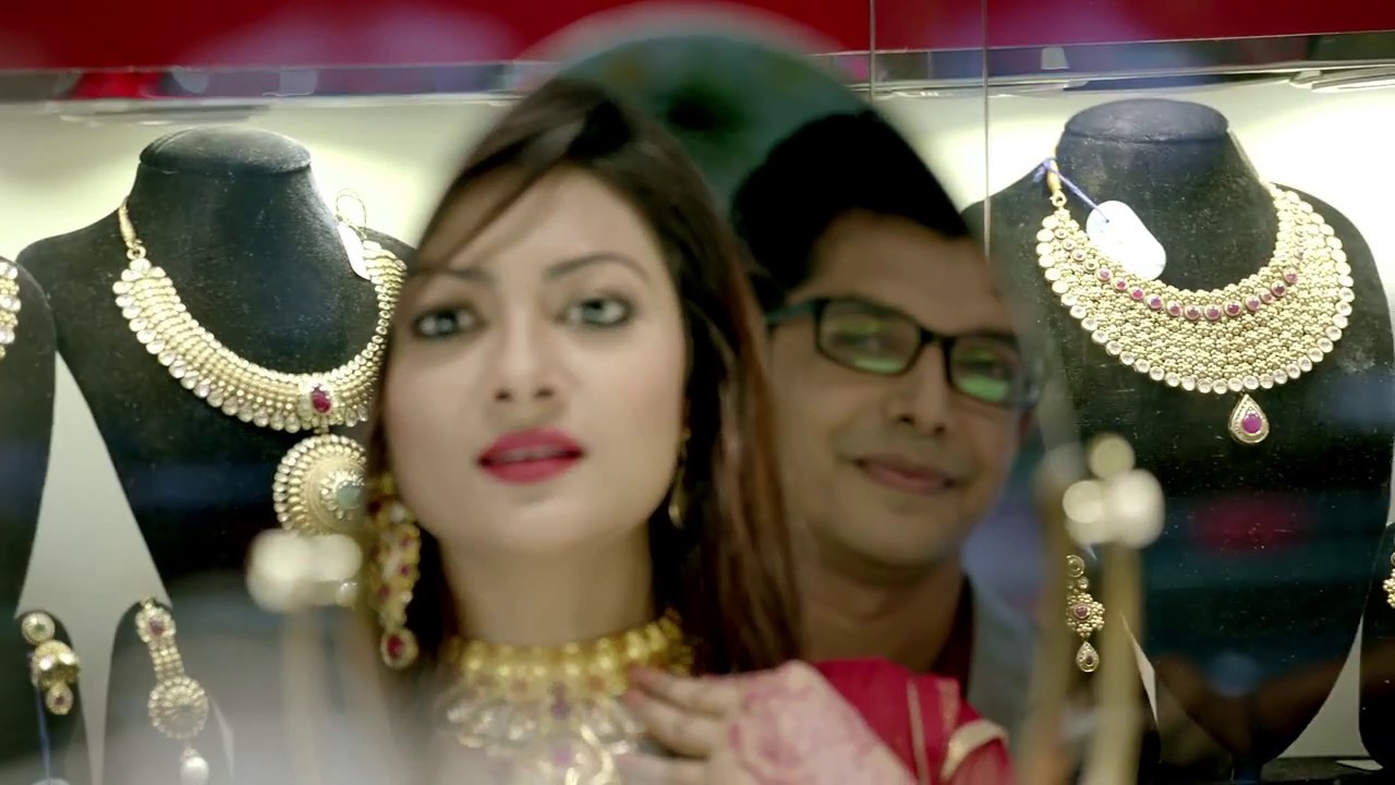 BASHUNDHARA CITY SHOPPING MALL