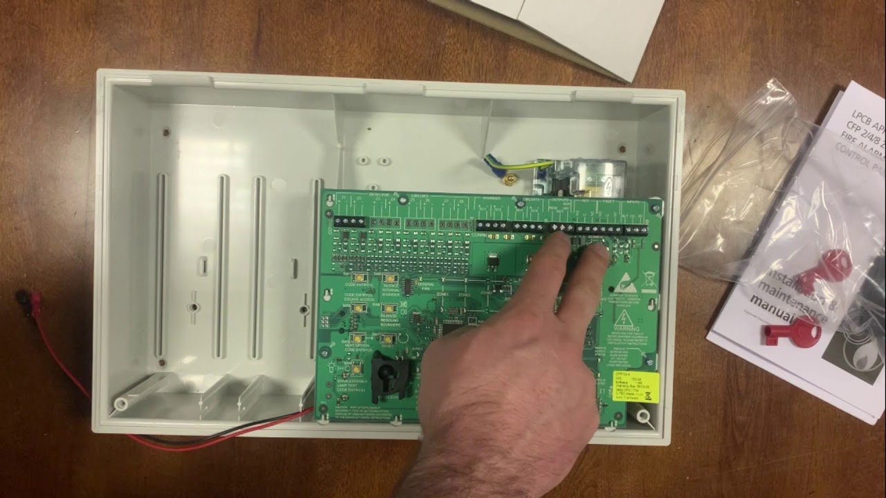 CFP702-4 2 Zone CFP Fire Alarm Panel