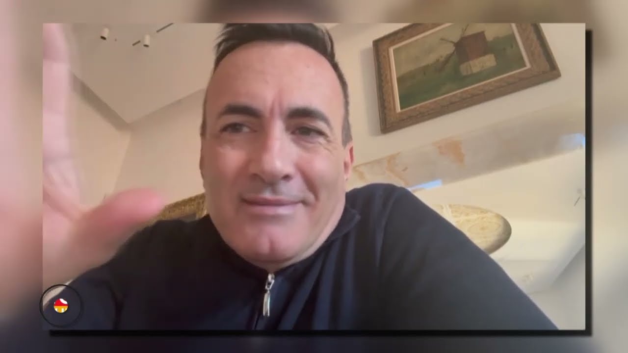 Gli auguri di fine anno di Valerio Antonini