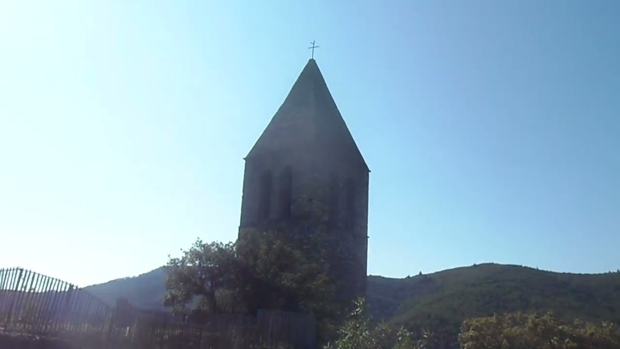7. OLARGUES : Le Castrum 5 : Ding Dong !!!