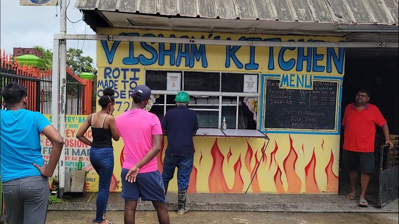 Chicken Roti on a Saturday by Visham's Kitchen 🇹🇹