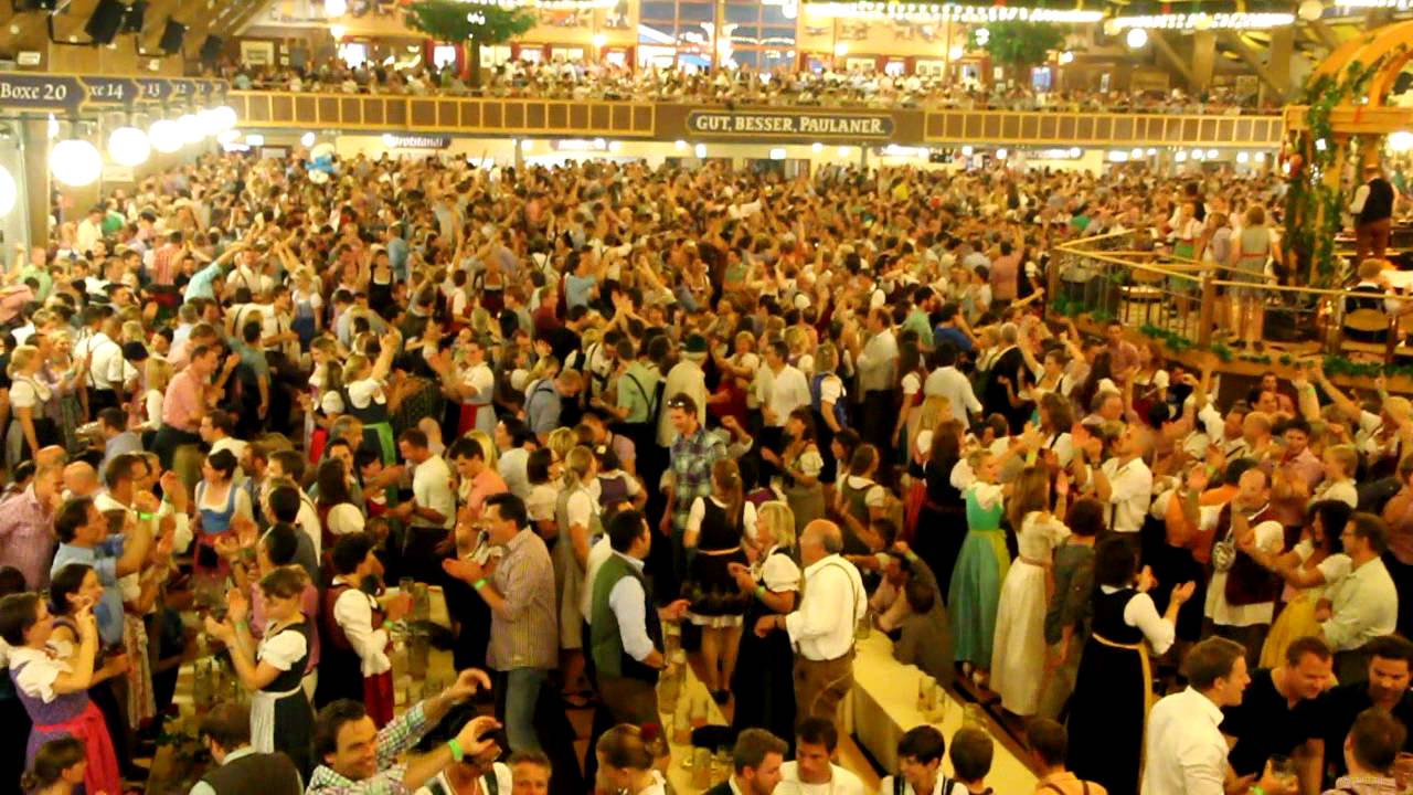 Oktoberfest - Munich - Zicke Zacke Zicke Zacke Hoi Hoi Hoi