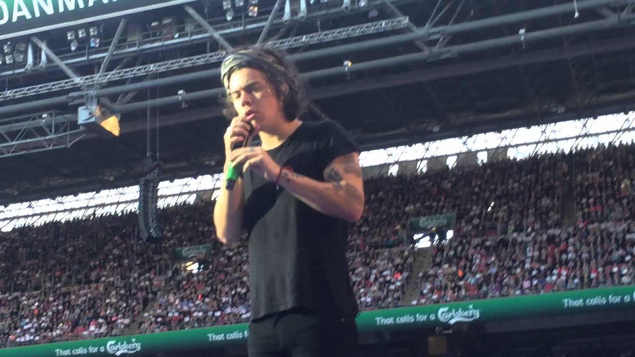 One Direction - Don't Forget Where You Belong live @ Parken, Copenhagen 16/06-2014