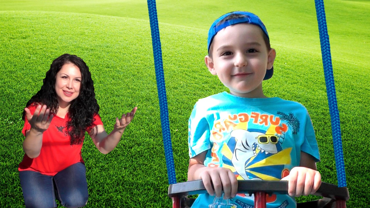 Playground Song en Espa&ntilde;ol 🎶 &iexcl;Canci&oacute;n Infantil Divertida! Kids Song | Our Story Release 🌈