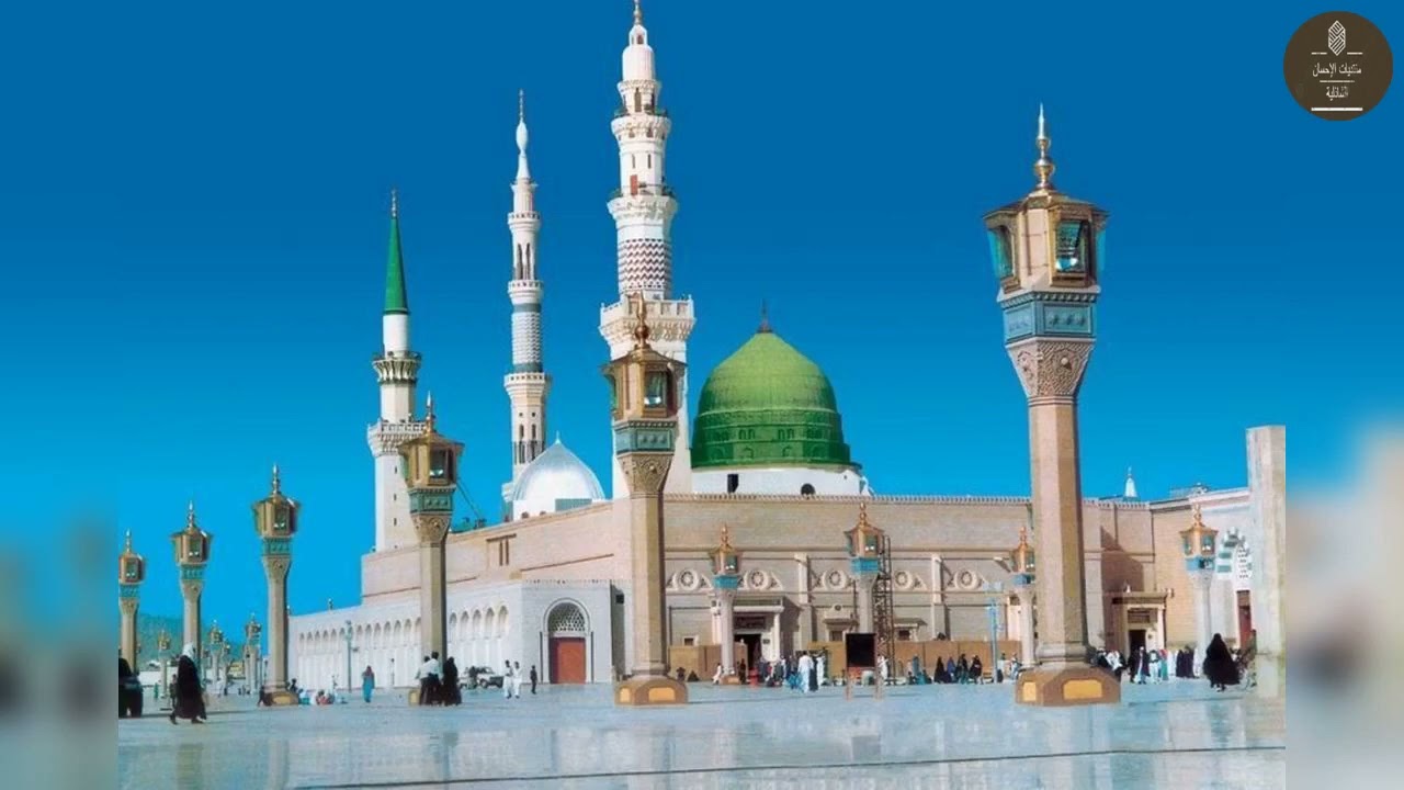 أهلُ المحبَّةِ بالمحبوبِ قد شغلوا وفي محبَّتَهِ أرواحهُم بذَلوا