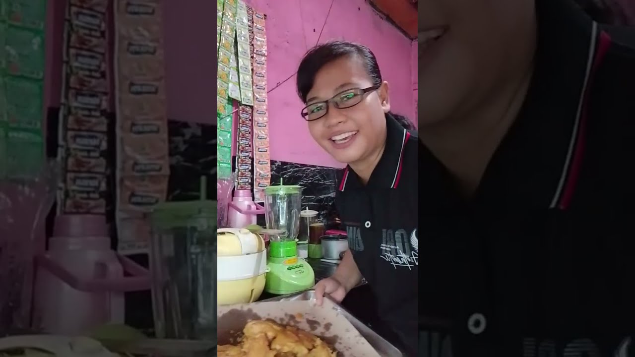KOSTKITCHEN sedang live sekarang!