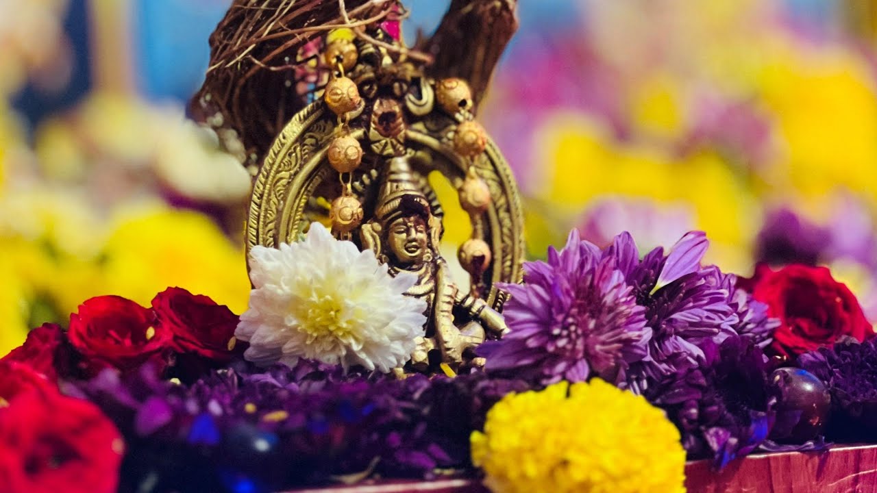 Ayyappa Pitam Pooja siva bhargav guru swamy Pitam Pooja #navvulabutta videos #ayyappapatalu 