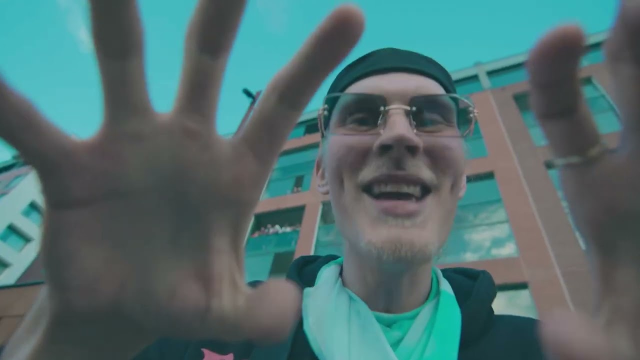 NEBI - GoDdAmN (Virallinen musiikkivideo) 