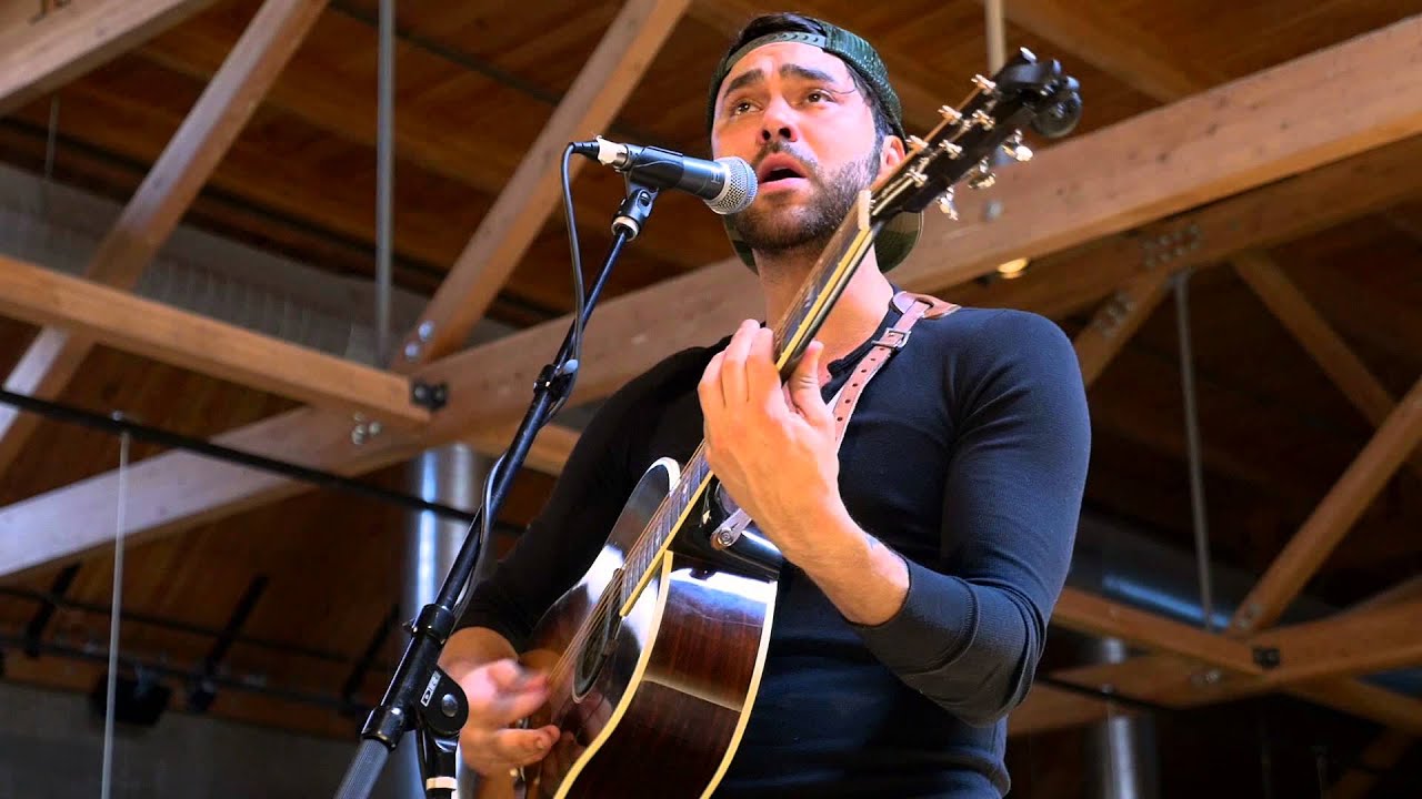 Shakey Graves - Kiss The Girl (Live on KEXP)