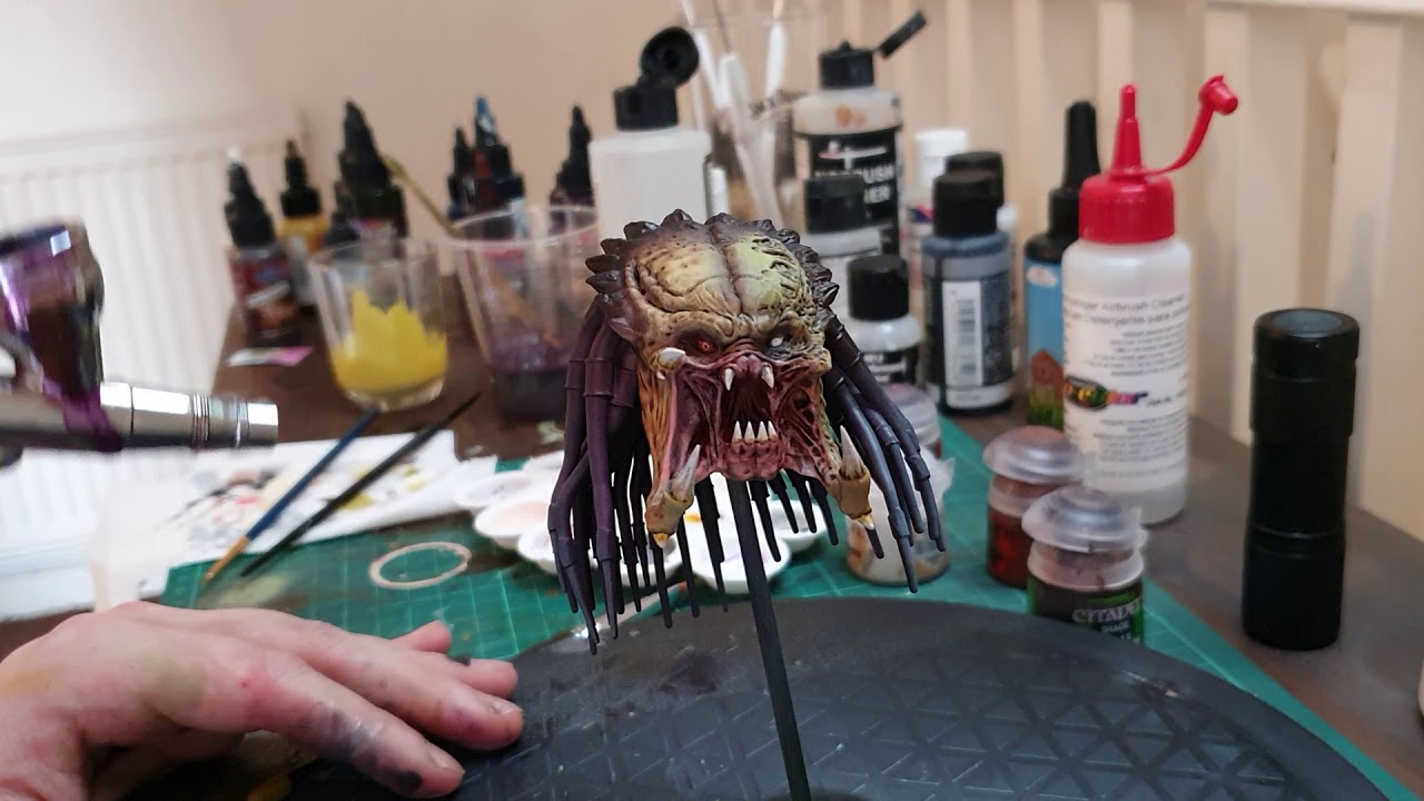 wolf predator model bust painting, resin printed on elegoo mars